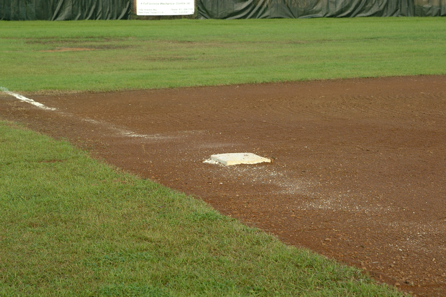 field20072.jpg